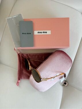 Miu Miu MU52YS Sunglasses Gold Metal Frame (AUTHENTIC FROM RETAIL STORE)